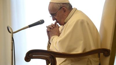 El papa Francisco responde a carta de hijas de Óscar Denis