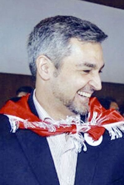 Abdo Benítez evalúa enfrentar a Cartes en la puja por la Presidencia de ANR - Nacionales - ABC Color