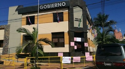 Gobernador de Cordillera tendrá una audiencia con Orué tras denuncia de supuestas facturas falsas | Ñanduti