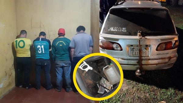 Crónica / "Cacharon" a abigeos que tenían ¡dos reses dentro de un auto!