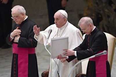 Vaticano: crece el número de fieles católicos en el mundo - Mundo - ABC Color