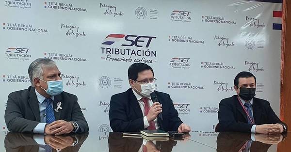 La Nación / Tributación cuestiona solo al proveedor por facturas falsas, no las obras inexistentes