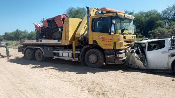 Patrullera chocó contra Scania por culpa de la polvareda