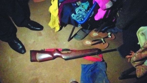 Hombre disparó a su pareja embarazada y murió el bebé - Noticiero Paraguay