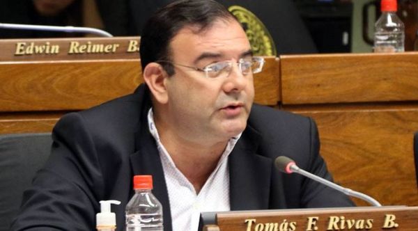 "Caseros de oro": Tribunal pospone juicio oral del diputado Tomás Rivas - ADN Digital