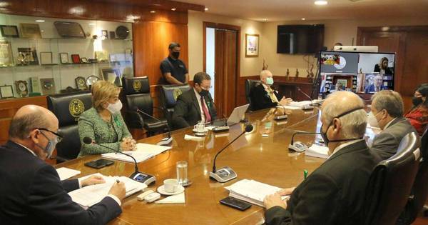 La Nación / Candidatos a la Corte se enfrentarán el próximo lunes al examen de conocimiento