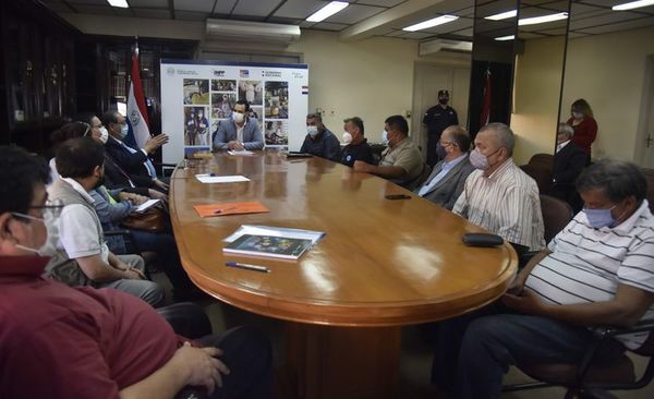 Para evitar descuentos, docentes plantean extender otros 30 minutos el horario de clases - Nacionales - ABC Color