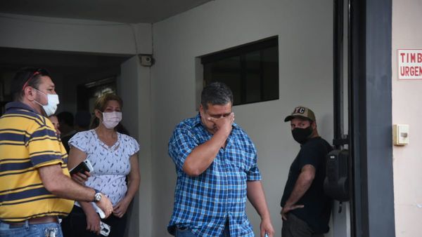 Cartistas despiden a Óscar González Daher