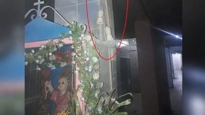 Focos de Divino Niño provocan principio de incendio en mercado