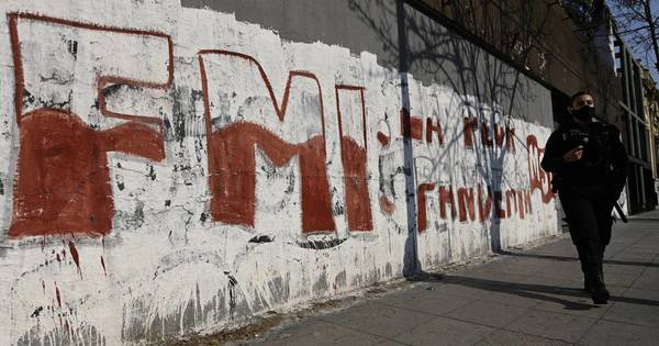 La Nación / FMI advierte sobre efectos negativos del covid en AL