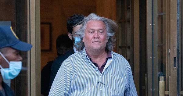La Nación / Acusarán de desacato a aliado de Trump