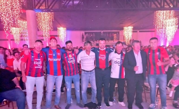 Diario HOY | Se levanta un duro rival para el clan Zapag: “El cerrista prefiere un rancho con Libertadores”