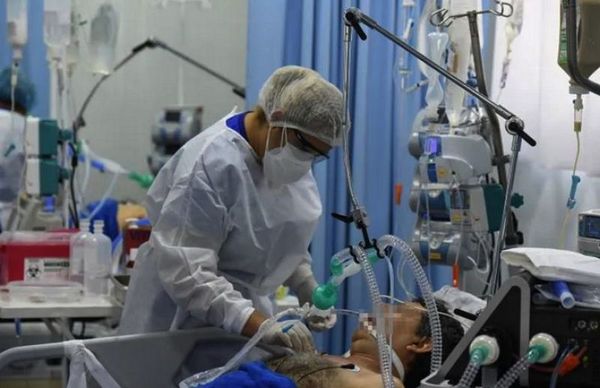 De 9 pacientes internados en una UTI, 8 no están vacunados contra Covid, alerta Salud