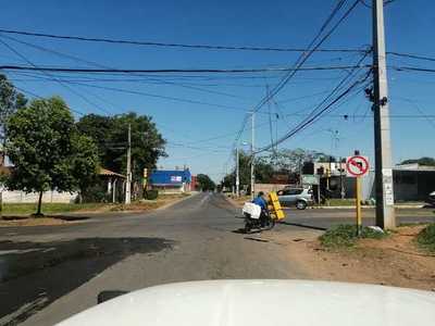 Cayó semáforo que fue inaugurado con "bombos y platillos" » San Lorenzo PY