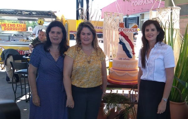Pechugón celebra 25 años alimentando con pollos al país y al exterior