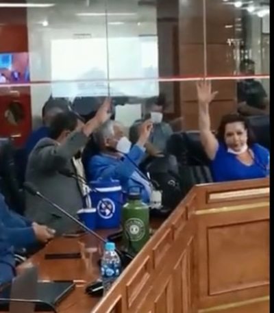 Junta Municipal de Asunción aprueba crédito de G. 270 mil millones para pagar deudas - Nacionales - ABC Color