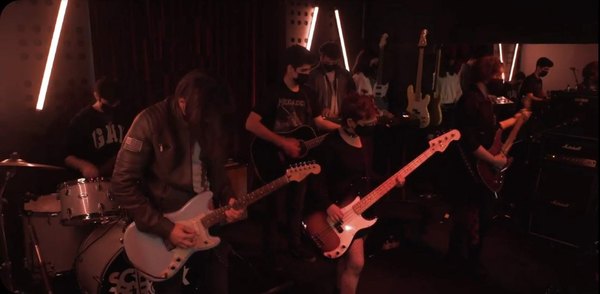 Crónica / School of Rock celebra su ¡primer año!