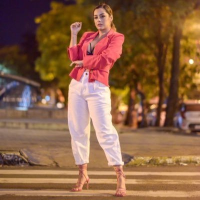 El misil de Larissa Riquelme para una “x”: “Siempre serás mi sombra”, he’i