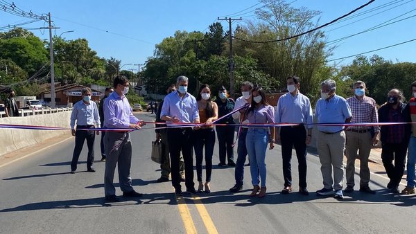 Gobierno inaugura puentes en San Antonio - El Trueno