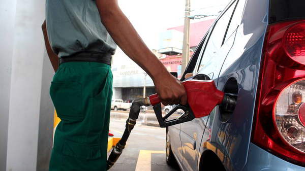 Quinta suba de los combustibles en 2021 por parte de Petropar y Apesa. - OviedoPress