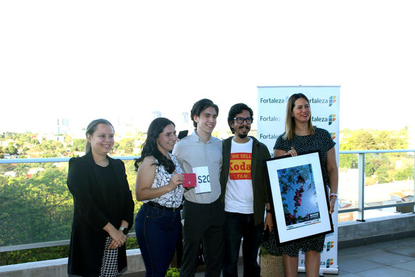 Fortaleza y Samsung premiaron la “Flor de Foto”