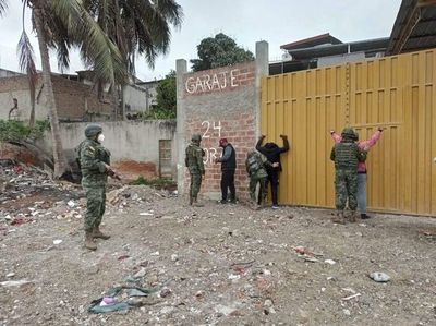 Armas, droga y municiones decomisadas durante estado de excepción en Ecuador - Mundo - ABC Color