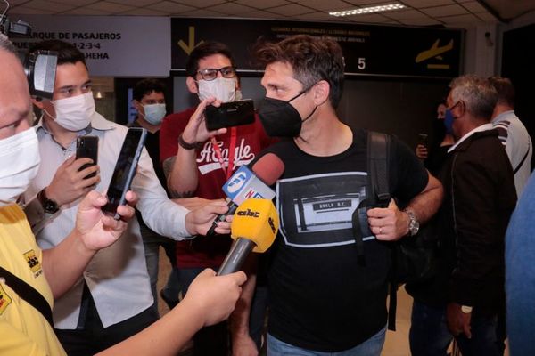 Los Barros Schelotto ya están en Paraguay - Selección Paraguaya - ABC Color