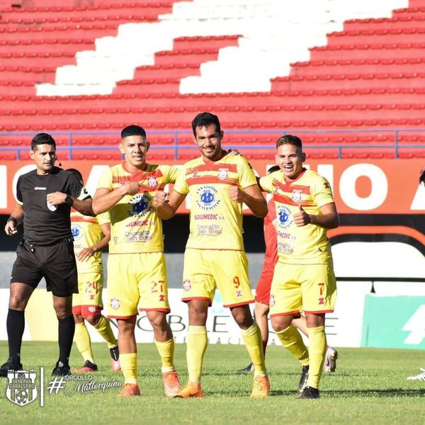 El campeón de Intermedia cierra con goleada - Fútbol de Ascenso de Paraguay - ABC Color