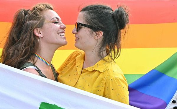 Las “apps” de citas LGBT, un mundo donde la discriminación es más hiriente - Tecnología - ABC Color