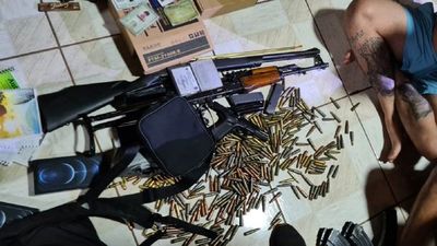 Policía captura a 5 presuntos miembros del PPC e incauta armas de guerra en PJC