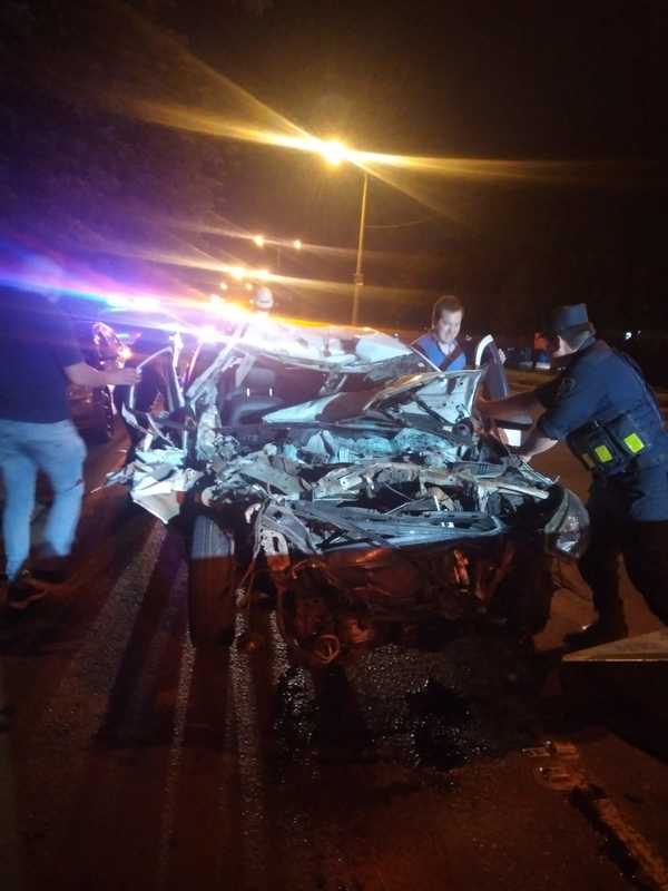 Aparatoso accidente deja un lesionado y daños materiales en CDE