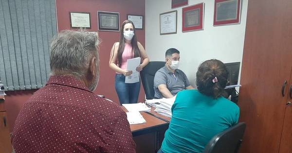 La Nación / Secuestro express: ancianos escaparon porque uno de sus captores se desvaneció