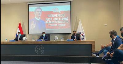 Barros Schelotto: “No tenemos tiempo para tácticas, necesitamos ganar para ir al mundial”