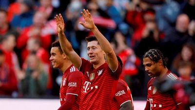Bayern sigue de goleada en goleada