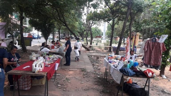 Diario HOY | Feria de artesanía y comidas para ayudar a la Liga contra el Cáncer