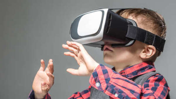 Aprueban en EE.UU. el tratamiento con cascos de realidad virtual para niños con el síndrome de ojo perezoso – Prensa 5