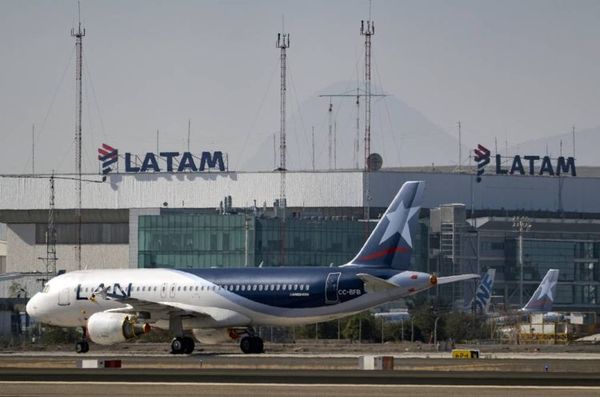 Latam Airlins reajusta frecuencia de vuelos entre Asunción y Santiago
