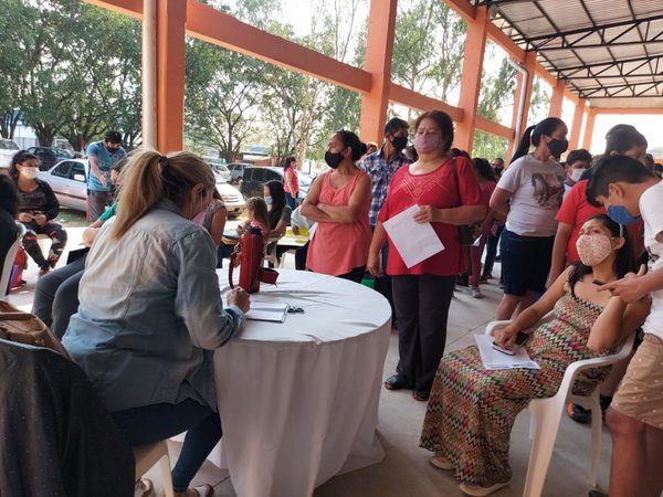 Con éxito se llevó a cabo jornada "La Muni en tu barrio" en Lote Guazú » San Lorenzo PY