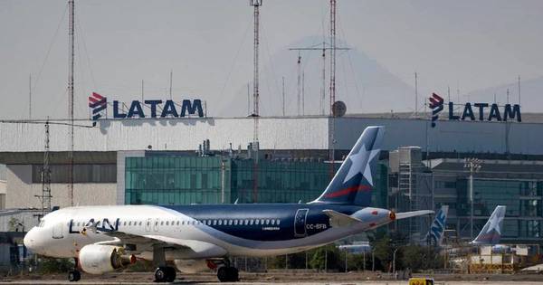 La Nación / Retoman vuelos entre Asunción y Santiago de Chile