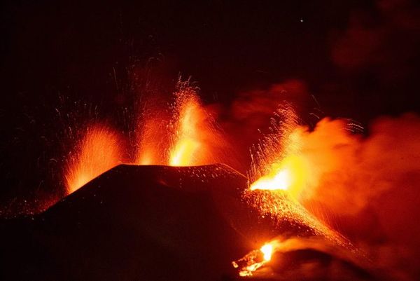 Hubo 79 terremotos en una sola noche en la isla española del volcán en erupción - Mundo - ABC Color