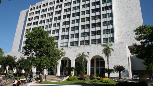 Millonarias reparaciones en la Corte Suprema - El Independiente