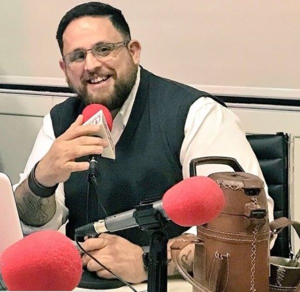 Crónica / ¡LIBEREN LA CARNE! “Tenemos que comer asado y déjennos comer asado”, he'i periodista