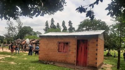Caída de rayo mató a una pareja y su beba