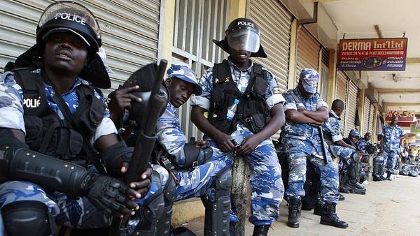 Explosión mata a una persona en un restaurante en Uganda en un "acto terrorista" - .::Agencia IP::.