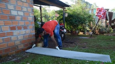 Unas 122 familias fueron asistidas en CDE tras tormenta del sábado