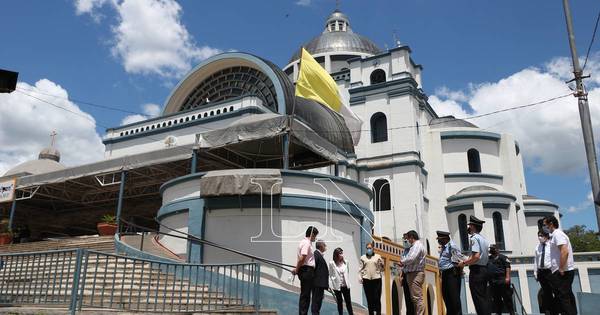 La Nación / Caacupé se prepara para recibir a feligreses