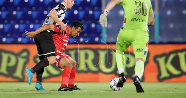 La Nación / El Tricolor sacó provecho de su buen fútbol y festeja