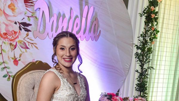 El festejo de Daniella Luján Coronel Núñez