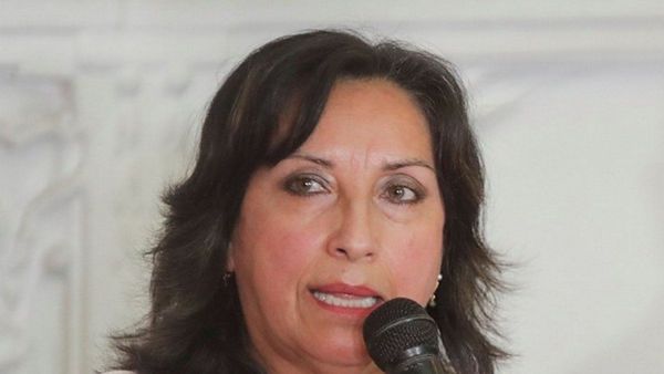 Vicepresidenta de Perú, involucrada en caso de lavado de dinero