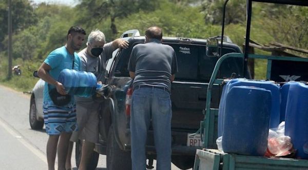 Arrasan las ventas de combustible de contrabando en zona de frontera